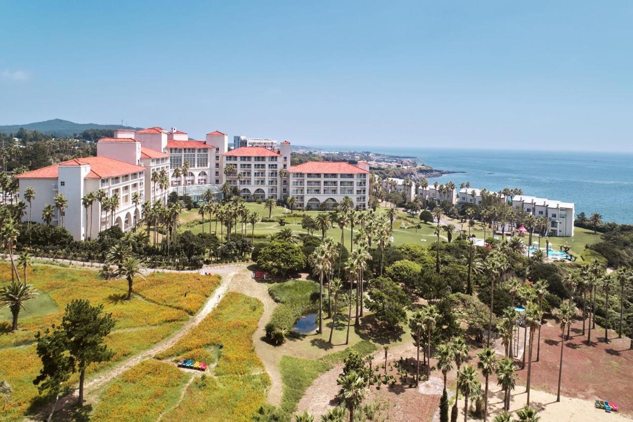 Sono Calm Jeju Hotel Seogwipo Ngoại thất bức ảnh