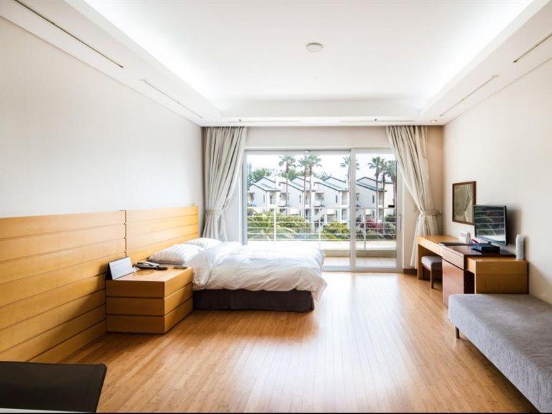 Sono Calm Jeju Hotel Seogwipo Ngoại thất bức ảnh