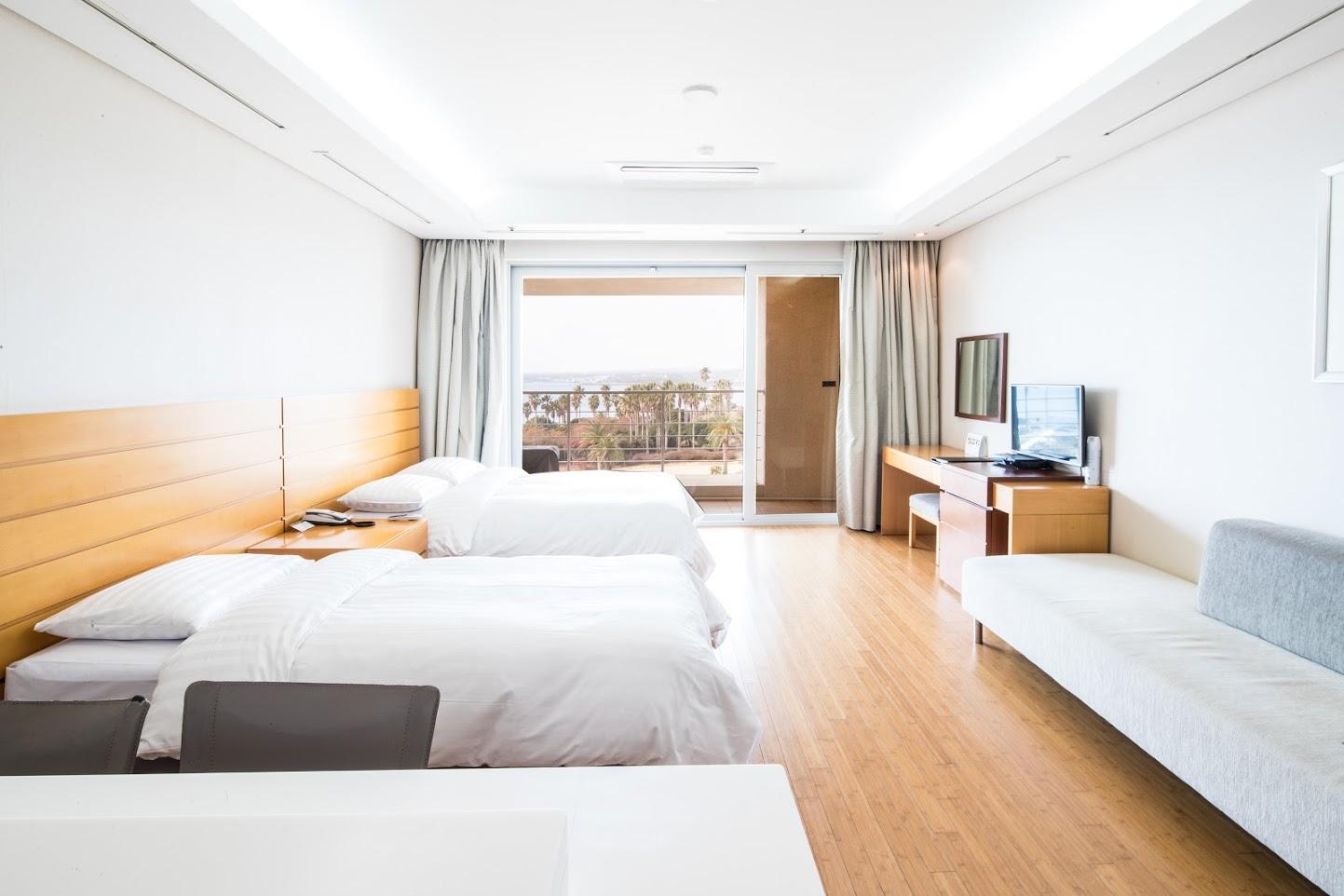 Sono Calm Jeju Hotel Seogwipo Ngoại thất bức ảnh