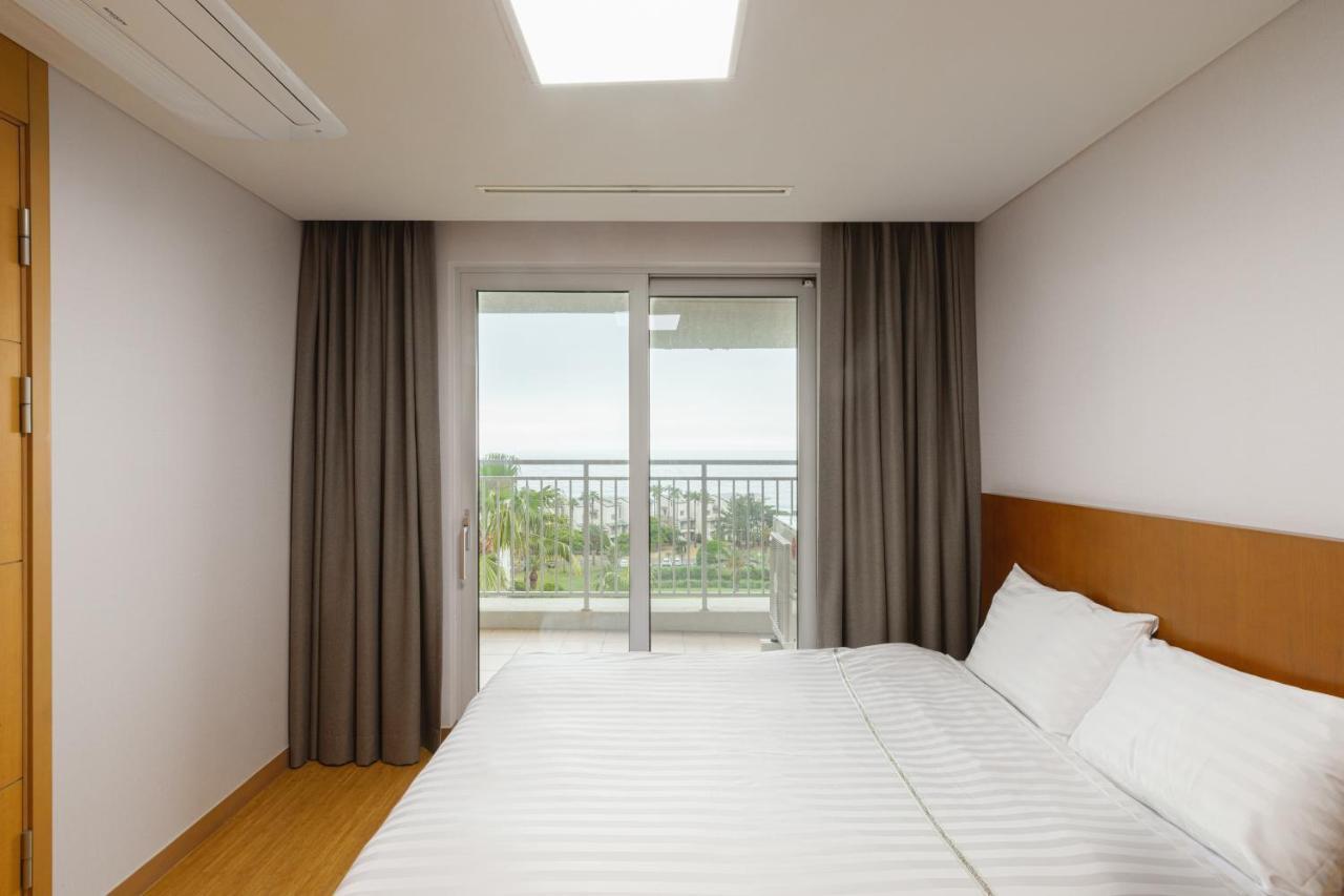Sono Calm Jeju Hotel Seogwipo Ngoại thất bức ảnh