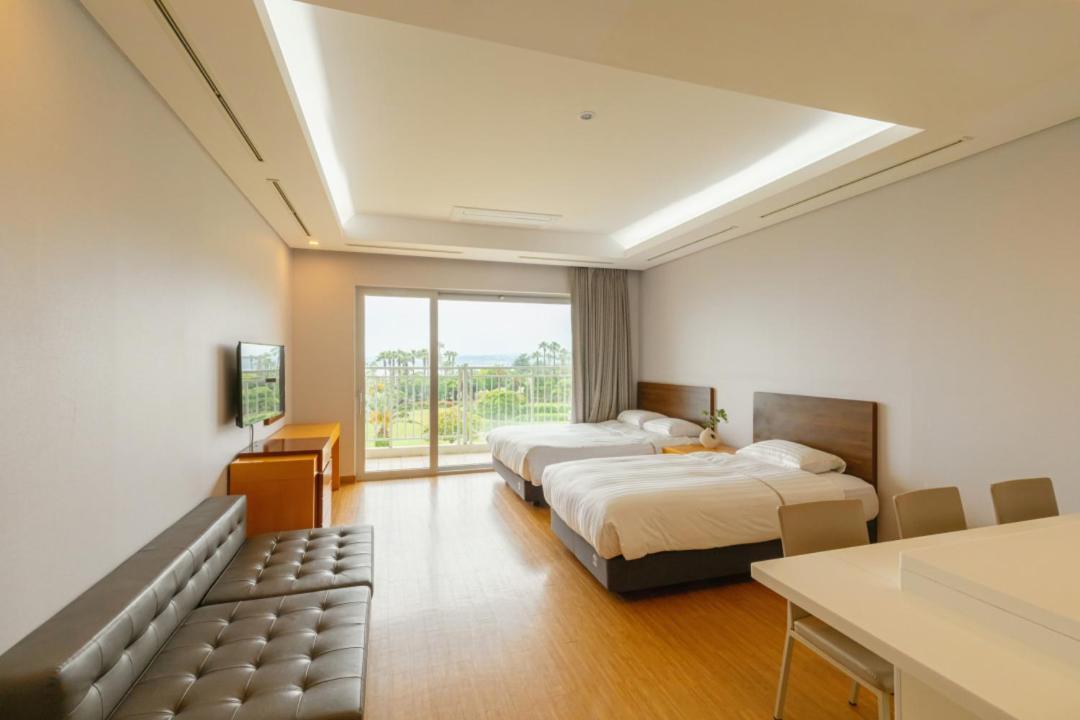 Sono Calm Jeju Hotel Seogwipo Ngoại thất bức ảnh